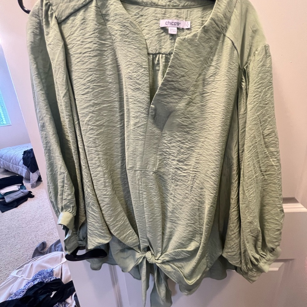 Chico's Light Sage Tie-Hem Balloon Sleeve Tunic